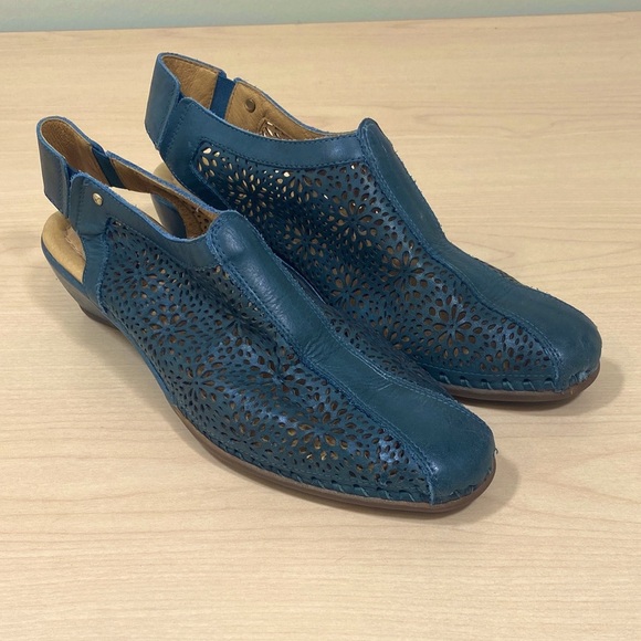 PIKOLINOS Romana Teal Leather Slingback with Floral Cutouts - Picture 1 of 12
